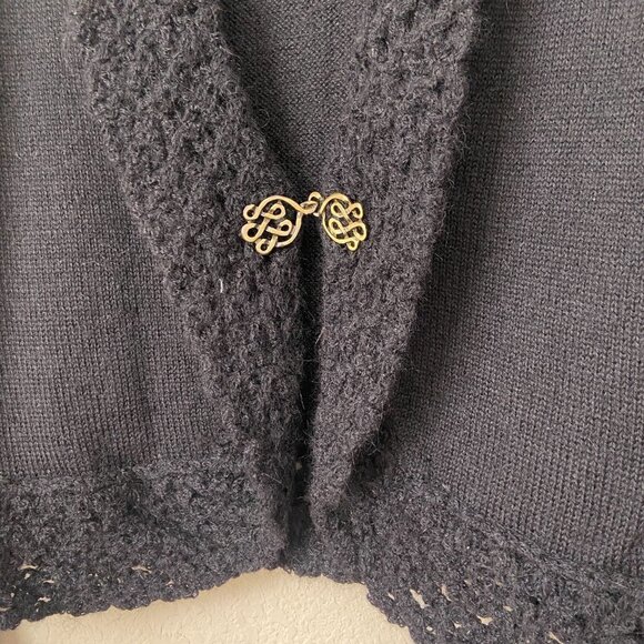 Peruvian Link 100% Alpaca Semi-Cropped Cardigan Sweater - Picture 5 of 8